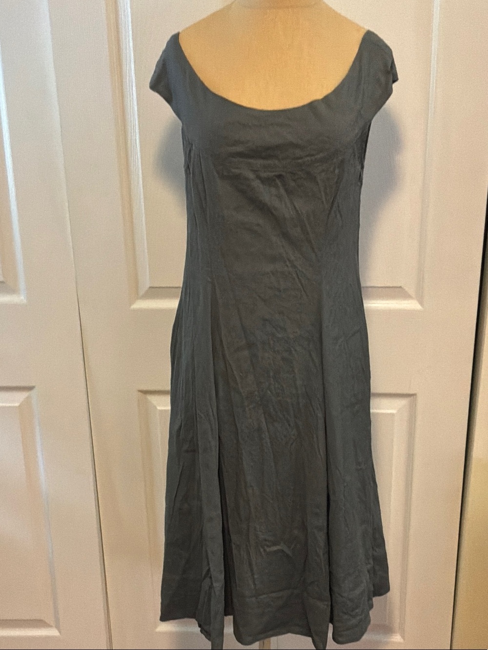 ELM by MATTHILDUR  Scoop-Neck Midi Dress in Slate Gray